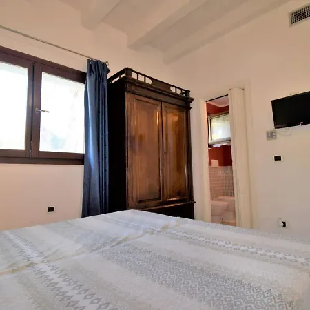 La Rosa-2 By Interhome *